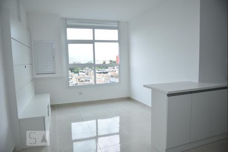 Apartamento para alugar com 1 quarto, 40m² em Taquara, Rio de Janeiro
