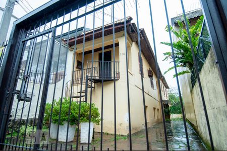 Casa à venda com 160m², 4 quartos e 2 vagasFachada