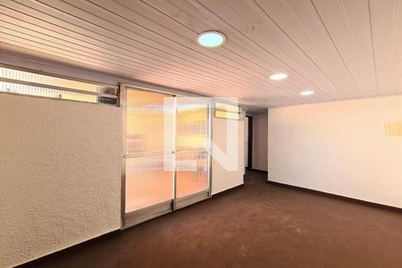 Sala de casa de condomínio para alugar com 2 quartos, 70m² em Sampaio, Rio de Janeiro