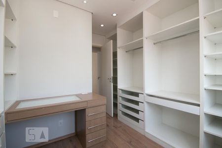 Apartamento à venda com 81m², 2 quartos e 1 vagaSuite