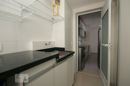 Apartamento à venda com 81m², 2 quartos e 1 vagaÁrea de Serviço