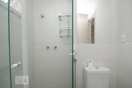 Apartamento à venda com 81m², 2 quartos e 1 vagaBanheiro Suite