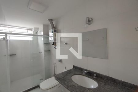 Apartamento à venda com 61m², 2 quartos e 1 vaga Apartamento à venda com 61m², 2 quartos e 1 vagaBanheiro