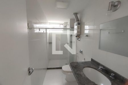 Apartamento à venda com 61m², 2 quartos e 1 vaga Apartamento à venda com 61m², 2 quartos e 1 vagaBanheiro