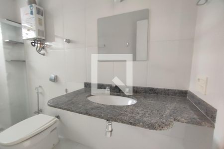 Apartamento à venda com 61m², 2 quartos e 1 vaga Apartamento à venda com 61m², 2 quartos e 1 vagaBanheiro