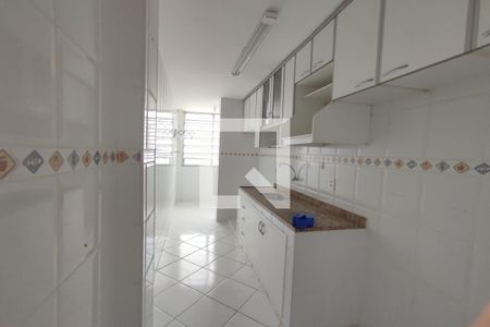 Apartamento à venda com 61m², 2 quartos e 1 vaga Apartamento à venda com 61m², 2 quartos e 1 vagaCozinha