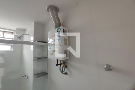 Apartamento à venda com 61m², 2 quartos e 1 vaga Apartamento à venda com 61m², 2 quartos e 1 vagaBanheiro