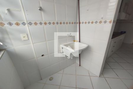 Apartamento à venda com 61m², 2 quartos e 1 vaga Apartamento à venda com 61m², 2 quartos e 1 vagaÁrea de serviço