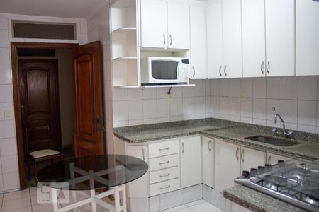 Apartamento para alugar com 96m², 3 quartos e 1 vagaCozinha