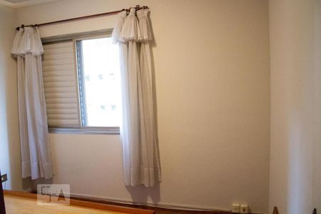 Quarto 1 de apartamento para alugar com 3 quartos, 96m² em Jardim das Laranjeiras, São Paulo