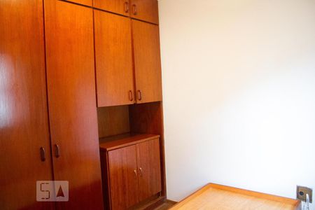 Guarda Roupa Quarto 1 de apartamento para alugar com 3 quartos, 96m² em Jardim das Laranjeiras, São Paulo