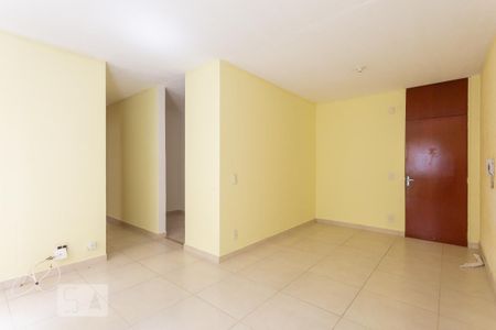 Apartamento para alugar com 70m², 3 quartos e 1 vagaSala