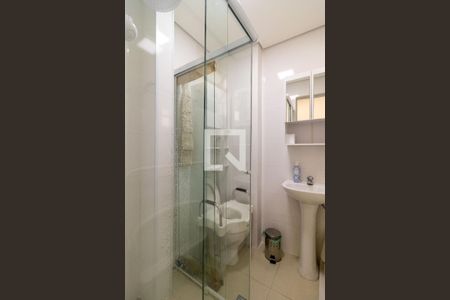 Apartamento à venda com 90m², 2 quartos e 1 vaga Apartamento à venda com 90m², 2 quartos e 1 vagaBanheiro de serviço