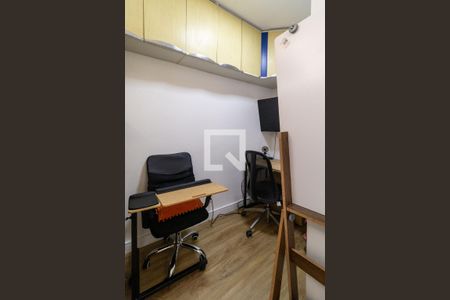 Apartamento à venda com 90m², 2 quartos e 1 vaga Apartamento à venda com 90m², 2 quartos e 1 vagaQuarto de Serviço