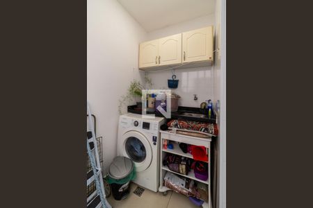 Apartamento à venda com 90m², 2 quartos e 1 vaga Apartamento à venda com 90m², 2 quartos e 1 vagaÁrea de Serviço