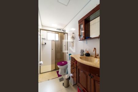 Apartamento à venda com 90m², 2 quartos e 1 vaga Apartamento à venda com 90m², 2 quartos e 1 vagaBanheiro