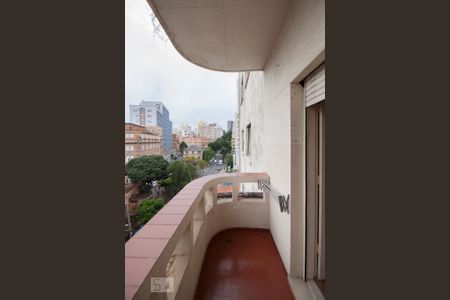 Varanda de apartamento para alugar com 2 quartos, 120m² em Higienópolis, São Paulo