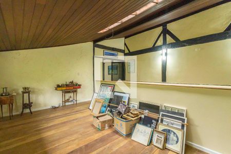 Casa à venda com 400m², 4 quartos e 4 vagasHall