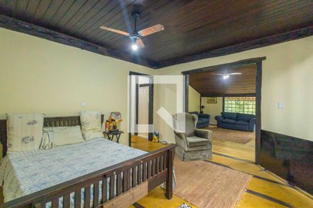 Casa à venda com 400m², 4 quartos e 4 vagasSuíte 1