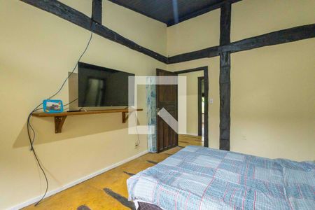 Casa à venda com 400m², 4 quartos e 4 vagasSuíte 2