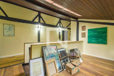 Casa à venda com 400m², 4 quartos e 4 vagasHall