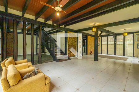 Casa à venda com 400m², 4 quartos e 4 vagasSala