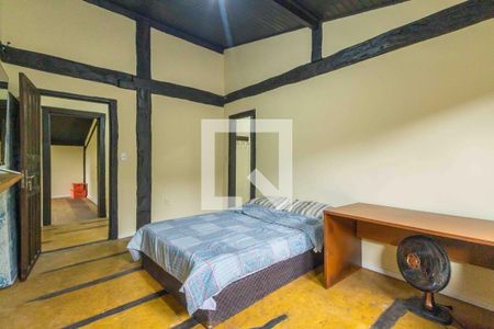 Casa à venda com 400m², 4 quartos e 4 vagasSuíte 2