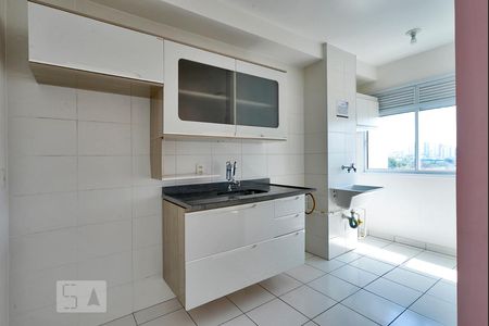 Cozinha e Área de Serviço de apartamento para alugar com 1 quarto, 33m² em Água Branca, São Paulo
