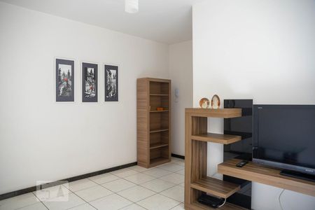 Sala de apartamento à venda com 2 quartos, 75m² em Eldorado, Contagem