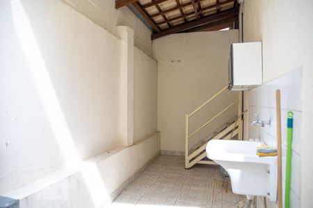 Apartamento à venda com 75m², 2 quartos e 1 vagaÁrea de Serviço