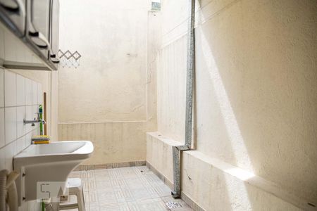 Apartamento à venda com 75m², 2 quartos e 1 vagaÁrea de Serviço