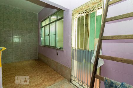 Casa à venda com 216m², 1 quarto e sem vaga Casa à venda com 216m², 1 quarto e sem vagaCozinha
