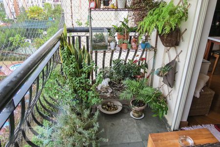 Sacada de apartamento à venda com 3 quartos, 105m² em Cidade São Francisco, São Paulo