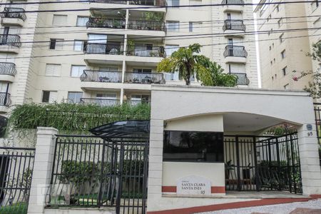 Apartamento à venda com 105m², 3 quartos e 2 vagas Apartamento à venda com 105m², 3 quartos e 2 vagasFachada do bloco