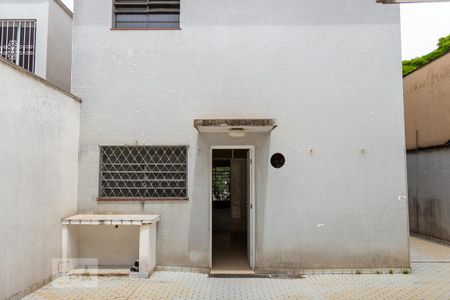 Casa para alugar com 220m², 3 quartos e 1 vaga