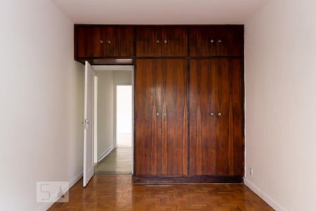 Casa para alugar com 220m², 3 quartos e 1 vaga Casa para alugar com 220m², 3 quartos e 1 vagaQuarto 1