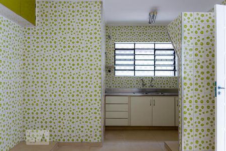 Casa para alugar com 220m², 3 quartos e 1 vaga Casa para alugar com 220m², 3 quartos e 1 vagaCozinha