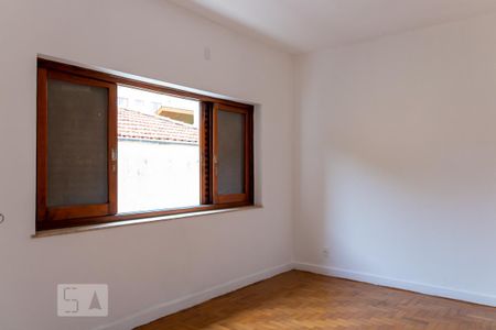 Casa para alugar com 220m², 3 quartos e 1 vaga Casa para alugar com 220m², 3 quartos e 1 vagaQuarto 2