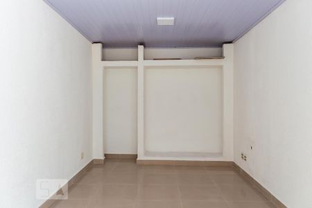 Casa para alugar com 220m², 3 quartos e 1 vaga Casa para alugar com 220m², 3 quartos e 1 vagaQuarto de serviço