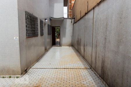Casa para alugar com 220m², 3 quartos e 1 vaga Casa para alugar com 220m², 3 quartos e 1 vagaQuintal