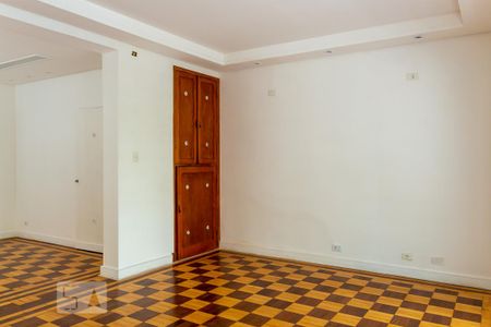 Sala de casa para alugar com 3 quartos, 220m² em Vila Clementino, São Paulo