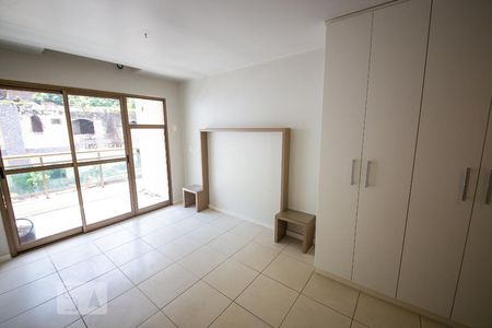 Apartamento à venda com 84m², 2 quartos e 1 vagaSuíte