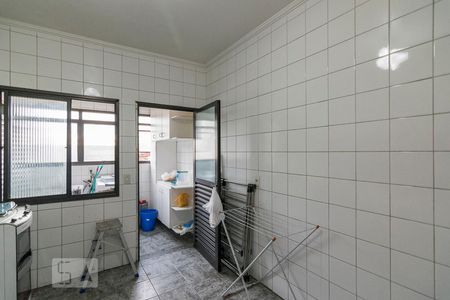 Cozinha de apartamento à venda com 1 quarto, 54m² em Vila Alzira, Santo André