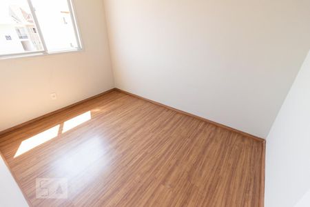 Quarto 2 de apartamento para alugar com 3 quartos, 53m² em Fazendinha, Curitiba