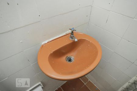 Banheiro de casa à venda com 1 quarto, 60m² em Piedade, Rio de Janeiro