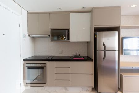 Cozinha de kitnet/studio para alugar com 1 quarto, 40m² em Vila Andrade, São Paulo