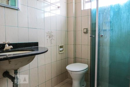 Apartamento à venda com 70m², 3 quartos e 1 vaga Apartamento à venda com 70m², 3 quartos e 1 vagaBanheiro