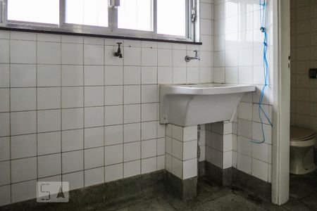 Apartamento à venda com 70m², 3 quartos e 1 vaga Apartamento à venda com 70m², 3 quartos e 1 vagaÁrea de Serviço