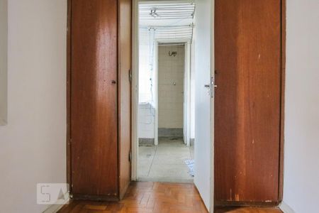 Apartamento à venda com 70m², 3 quartos e 1 vaga Apartamento à venda com 70m², 3 quartos e 1 vagaQuarto de Serviço