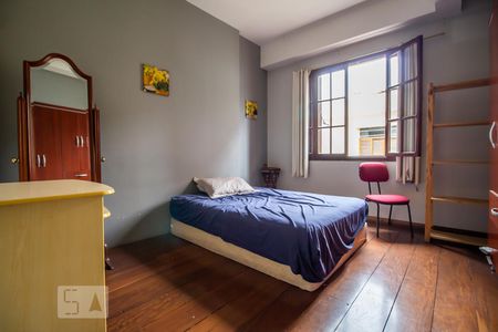 Casa de condomínio à venda com 320m², 5 quartos e 3 vagas